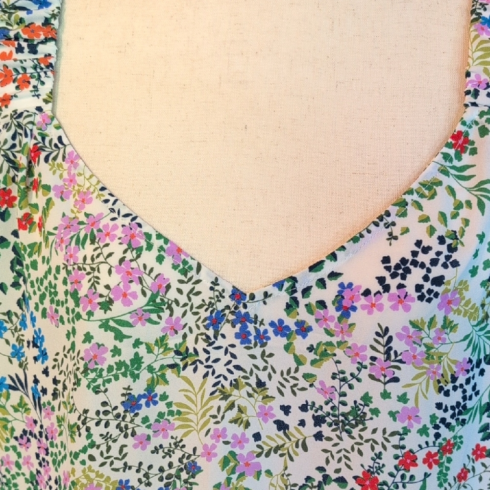 CAbi - Paradise Floral Rotation Tank #5917 - XL - EUC - Picture 10 of 16